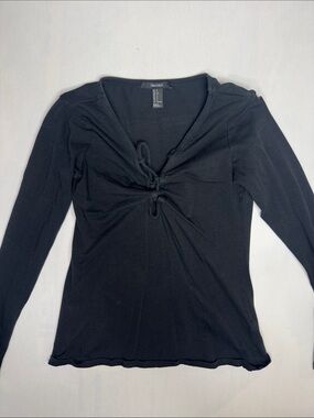 Forever 21 Black Long-Sleeve Knot-Front Tee